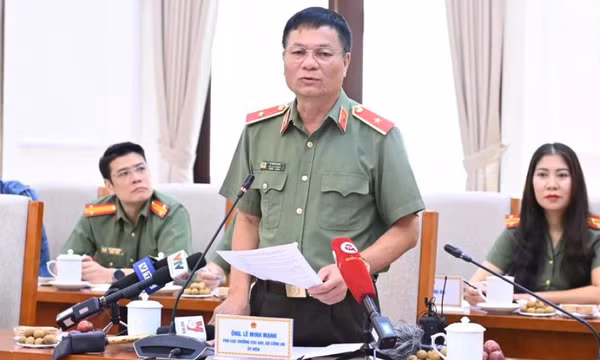 Thi tốt nghiệp THPT: Không để thí sinh gửi xe ở nhà dân sát trường