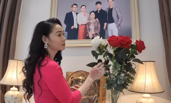 Quách Thu Phương 'ăn bám' trong phim, ngoài đời là 'nữ siêu nhân'