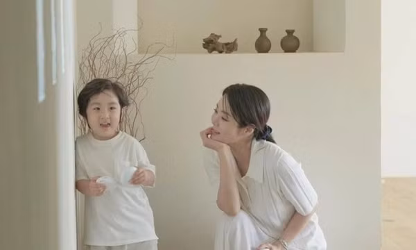 "Nữ thần của làn sóng Hàn Quốc" Chae Rim ở tuổi 42