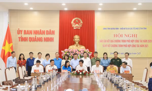 UBND tỉnh: Một nhiệm kỳ cải cách mạnh mẽ và quyết liệt hành động