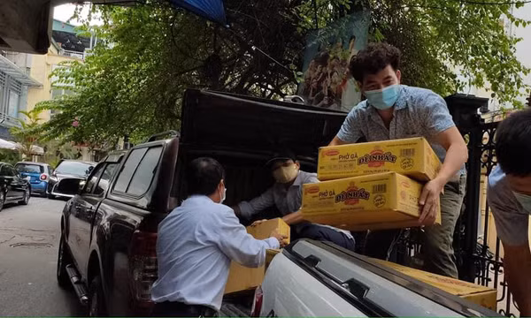 Những chia sẻ đầu tiên của NSƯT Xuân Bắc khi vào 'tâm dịch' ở Bắc Giang