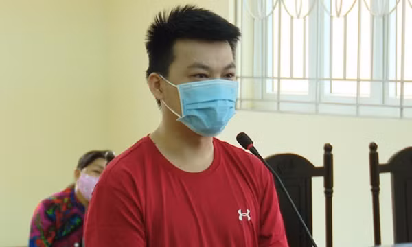 Thuê ôtô rồi làm giả giấy tờ mang cầm lấy 300 triệu đồng