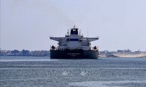 Ai Cập tiến hành mở rộng kênh đào Suez