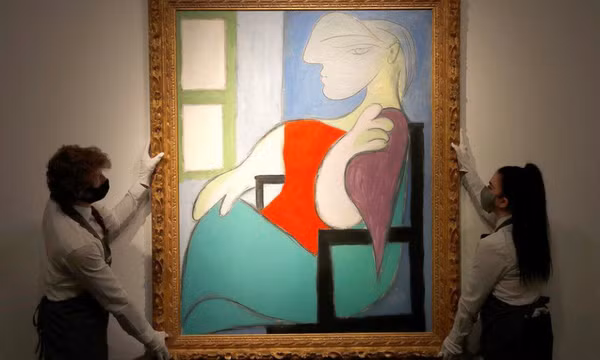 Bức họa “Người phụ nữ ngồi bên cửa sổ” của danh họa Picasso được bán với giá hơn 103 triệu USD
