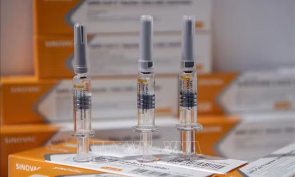 Nghiên cứu của Uruguay cho thấy vaccine CoronaVac giúp giảm 97% tỷ lệ tử vong