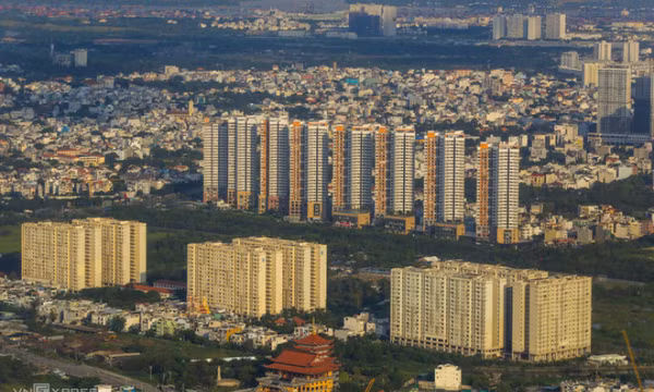 Giá thép tăng bất thường có thể đẩy giá nhà leo cao
