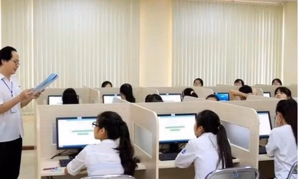 Nhiều trường đại học công bố điểm sàn thi đánh giá năng lực