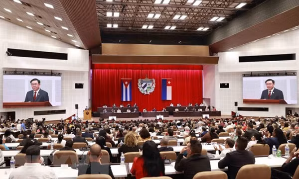 Chủ tịch Quốc hội phát biểu tại Phiên họp đặc biệt của Quốc hội Cuba