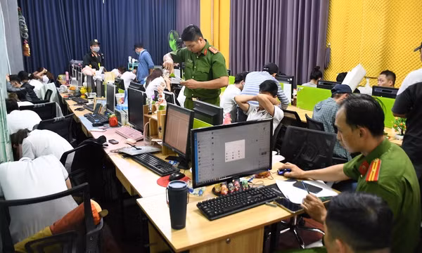 6 ngân hàng, công ty tài chính liên quan vụ đòi nợ thuê 1.000 tỷ
