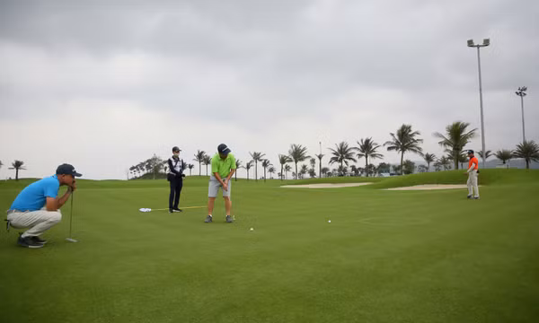 Sôi nổi giải golf The Chervo & Hội Golf Quảng Ninh Open Championship 2023
