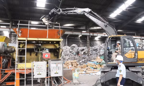Khuyến khích tái chế và tái sử dụng chất thải