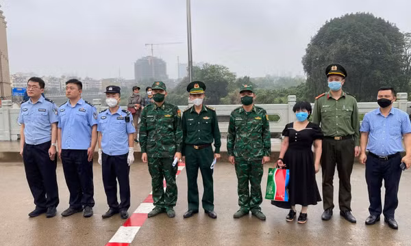11 năm bị lừa bán sang Trung Quốc, cô gái được giải cứu trở về