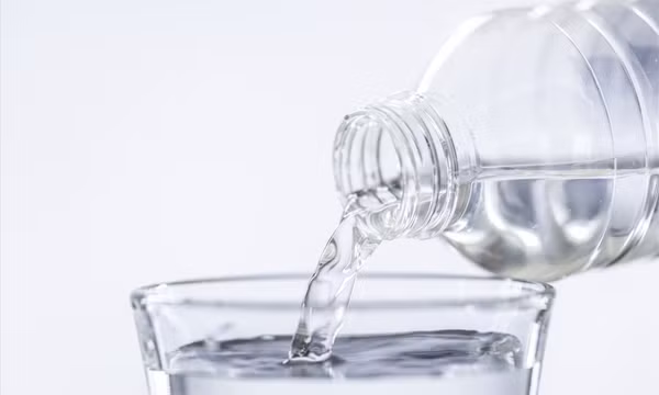 Hàm lượng calo trong nước và cách uống nước sao cho đúng