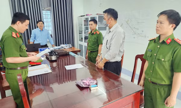 “Nổ” sắp làm Phó Trưởng ban Kinh tế Trung ương để kêu gọi góp vốn dự án