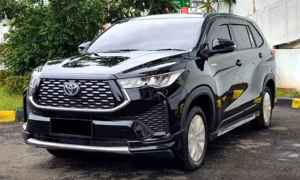 Mitsubishi Xpander ‘tái mặt’ vì cực phẩm MPV Toyota bắt đầu nhận cọc, trang bị bá đạo phân khúc