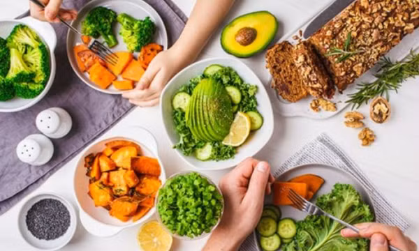 Chuyên gia chỉ cách ăn chay cân bằng dinh dưỡng, tốt cho sức khỏe