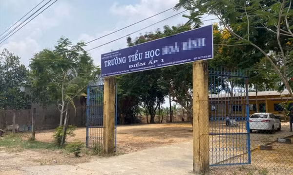 Thầy giáo bị cáo buộc hiếp dâm học sinh nam: Từng ngồi tù vì tội dâm ô trẻ em