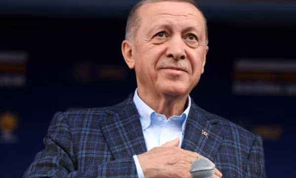 Tổng thống Thổ Nhĩ Kỳ Erdogan hủy vận động tranh cử vì lý do sức khỏe