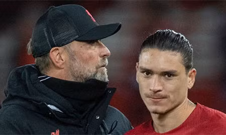 Klopp giải thích lý do cắt suất đá chính của Nunez