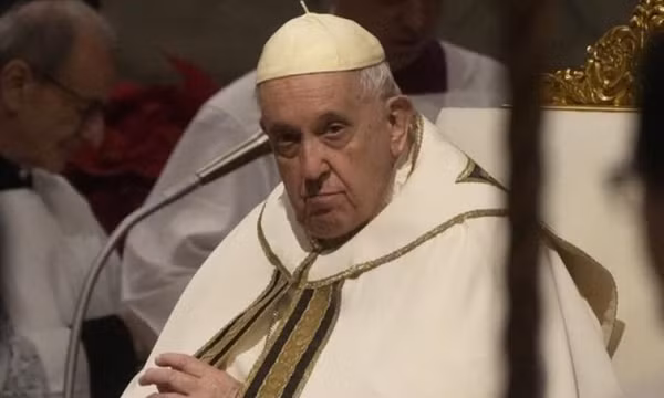 Giáo hoàng Francis xuất viện sau 3 ngày điều trị triệu chứng khó thở