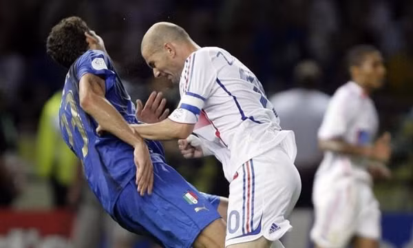 Câu nói khiến Zidane húc đầu Materazzi
