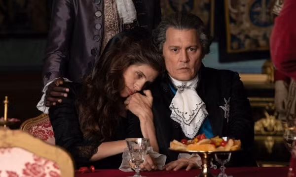 Johnny Depp trở lại trong tác phẩm mở màn cho LHP Cannes lần thứ 76