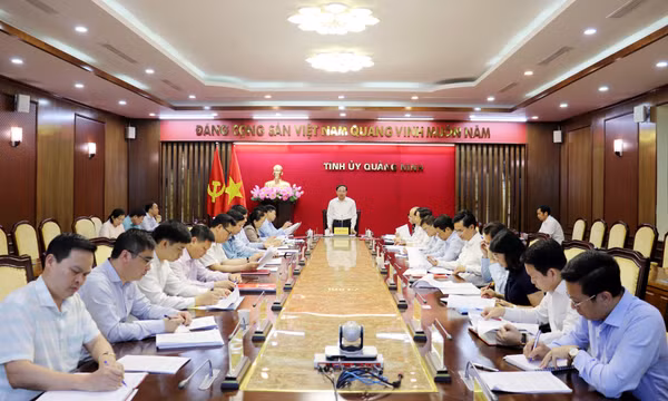 Phát huy vai trò, trách nhiệm nêu gương của người đứng đầu