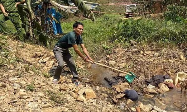 Mâu thuẫn khi uống rượu, bố vợ giết con rể rồi ném xuống suối phi tang