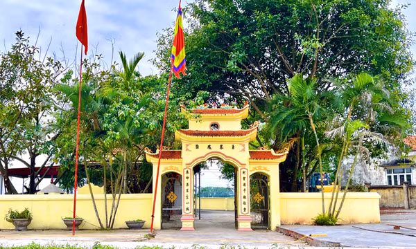 Di tích lịch sử đình Quất Đông 