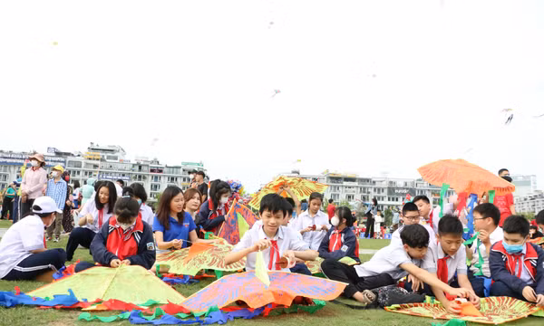 Khai mạc lễ hội thả diều năm 2023