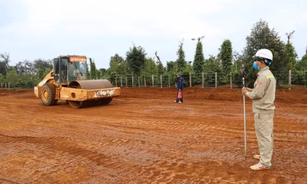 Bộ GTVT cam kết bố trí đủ vốn để các địa phương tăng tốc thi công dự án