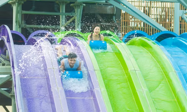 Công viên nước tái xuất, Sun World Ha Long ưu đãi giá vé hấp dẫn