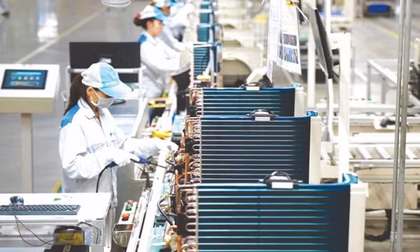 Quý 1/2023: Việc làm phục hồi tích cực, thu nhập bình quân tăng 578.000 đồng