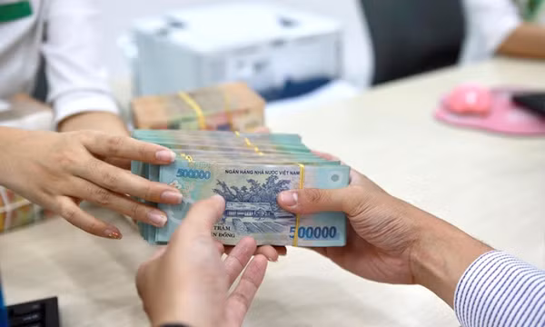 Ngân hàng thừa tiền nhưng doanh nghiệp ngại vay