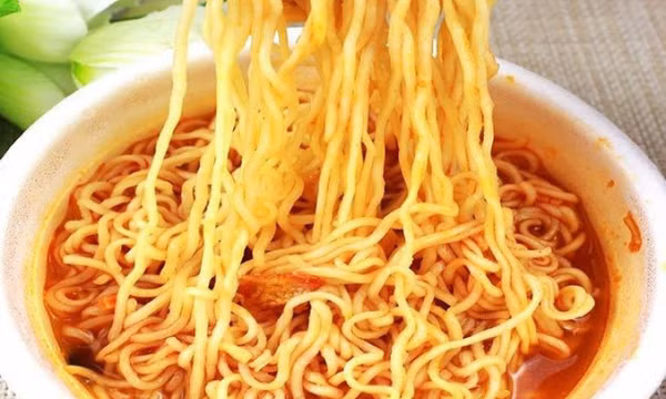 EU tăng kiểm tra dư lượng bảo vệ thực vật trong mì ăn liền Việt Nam