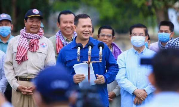 Đảng cầm quyền Campuchia ủng hộ con trai Hun Sen kế nhiệm bố