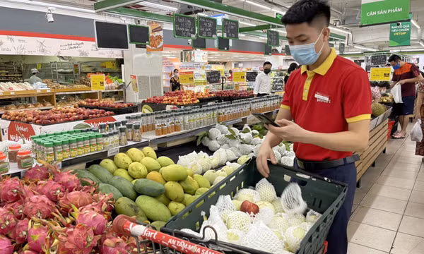 Giá hàng hóa tăng, áp lực lạm phát năm 2022
