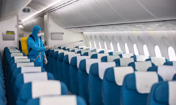 Cách hạn chế lây nhiễm nCoV khi đi máy bay