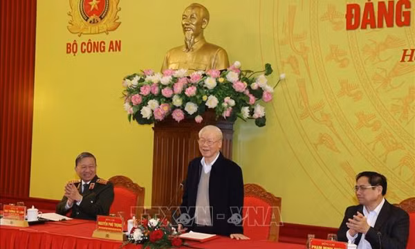 Tổng Bí thư Nguyễn Phú Trọng dự Hội nghị Đảng ủy Công an Trung ương