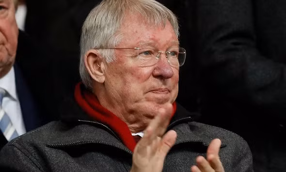 6 HLV cán mốc 500 bàn thắng nhanh nhất ở Premier League