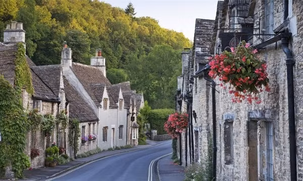 Lạc bước tới Bibury - Ngôi làng cổ đẹp nhất nước Anh