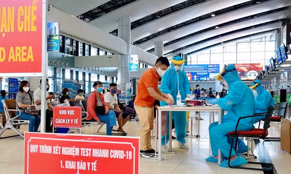 Đề xuất mở lại đường bay quốc tế, bỏ cách ly với khách nhập cảnh