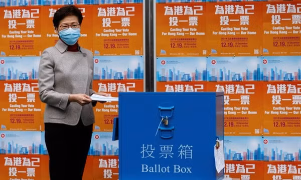Người Hong Kong bầu cử hội đồng lập pháp