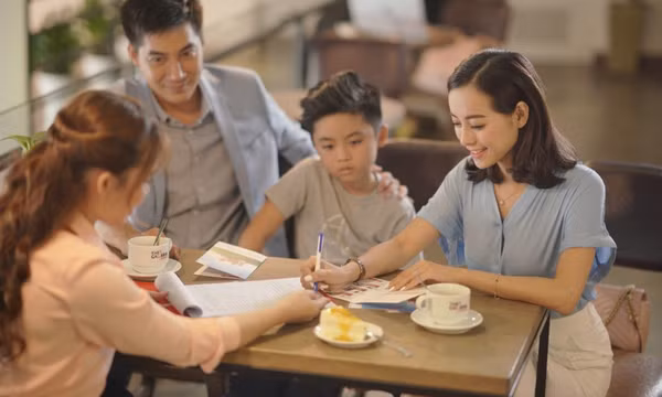 Giải pháp nào "gỡ khó" cho người mua bảo hiểm mùa dịch