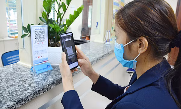 "Cú huých" thanh toán không tiền mặt ở nông thôn