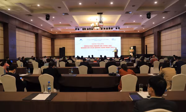 Du lịch Quảng Ninh phấn đấu đạt 9,5 triệu khách du lịch năm 2022