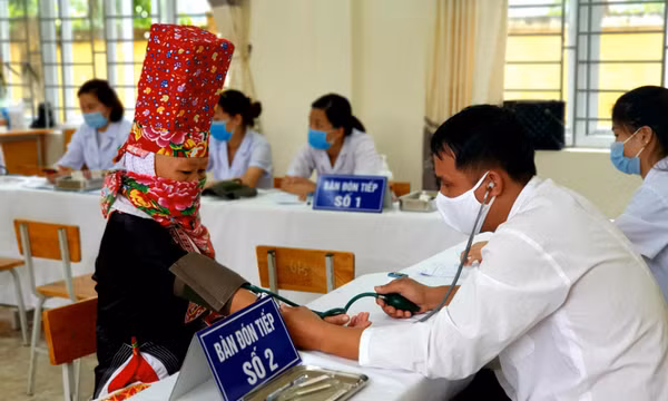 Nâng cao thể chất cho người dân