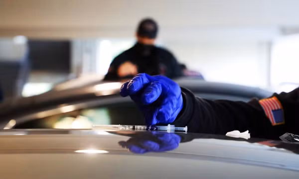 Phát hiện mới về hiệu quả của mũi tiêm tăng cường với Omicron