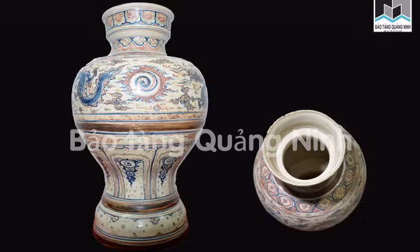 Chiêm ngưỡng “ứng viên” Bảo vật Quốc gia ở Bảo tàng Quảng Ninh