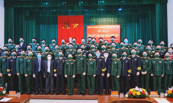 Bế mạc trại viết văn toàn quân năm 2021